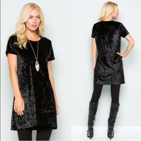 Acting Pro Dresses & Skirts - Black Velvet Dress 1 XL Left☃️